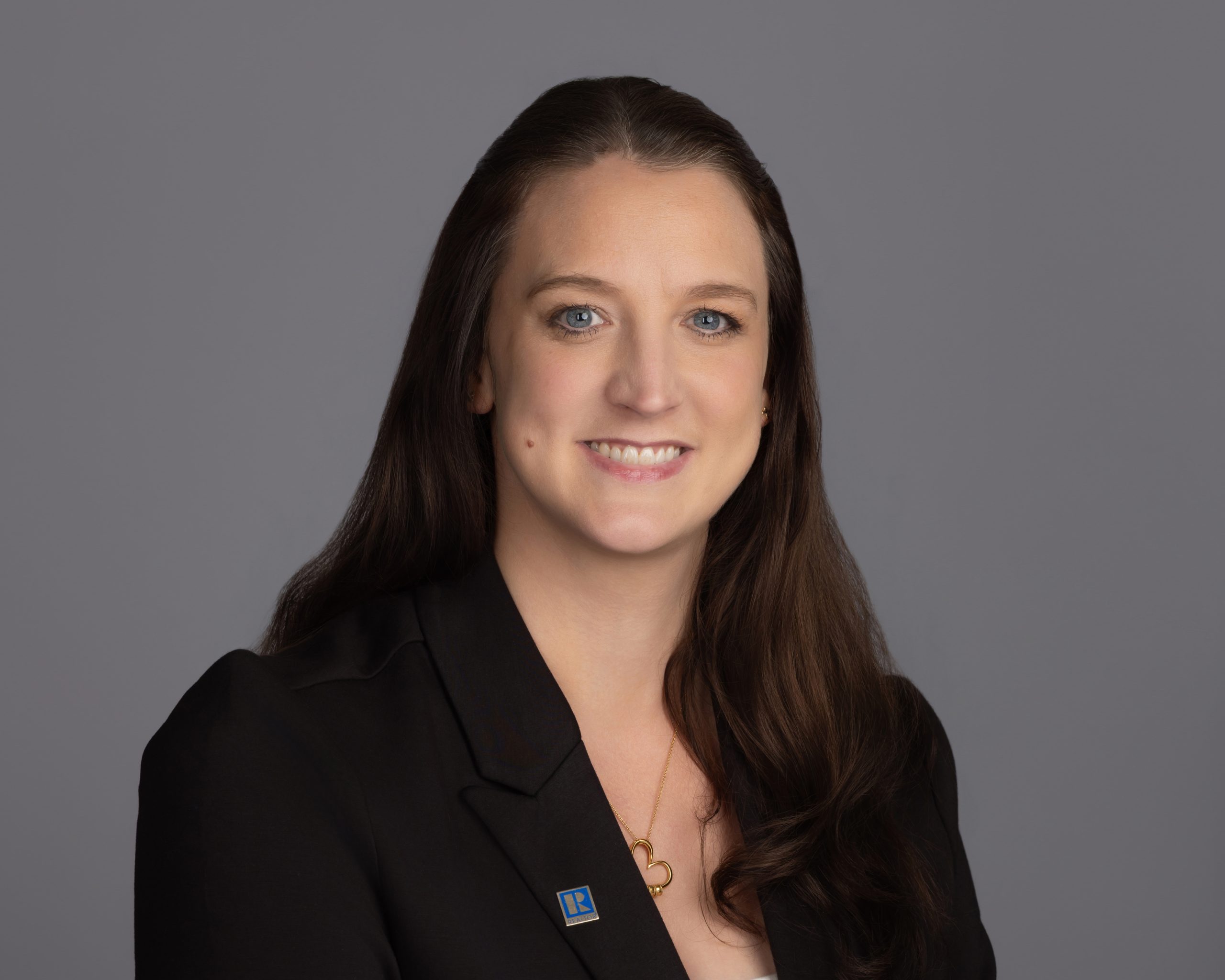 Scarlett Mills, Realtor - The Powell Legacy Group of Coldwell Banker Realty