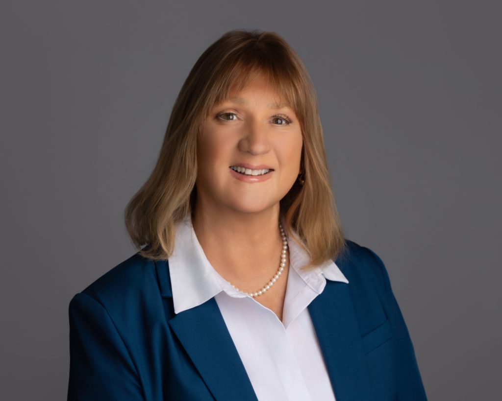 Val Brown, Realtor - The Powell Legacy Group of Coldwell Banker Realty